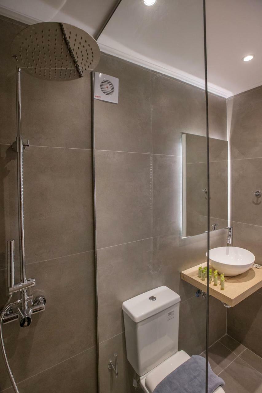 אתונה Roomy And Comfortable Apartment Near Acropolis By Ghh מראה חיצוני תמונה