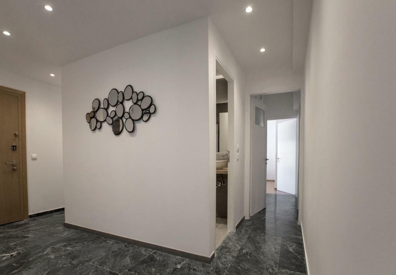 אתונה Roomy And Comfortable Apartment Near Acropolis By Ghh מראה חיצוני תמונה
